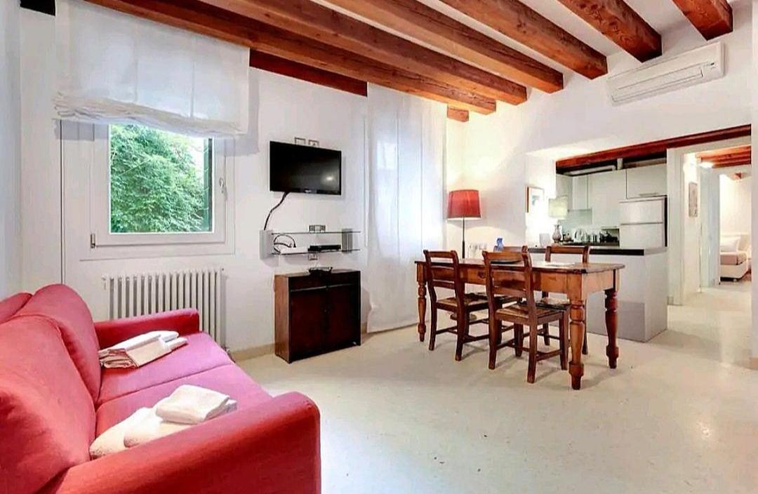 Pergola Apartment - Beautiful And Cozy Space On The Water ヴェネツィア エクステリア 写真